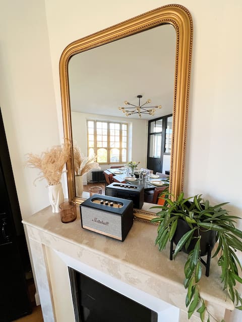 The Gite de la Poterne, house on the river