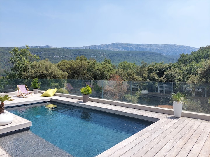 NanslesPins locations de vacances et logements ProvenceAlpes