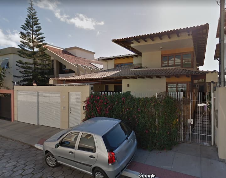 Luxury House with Pool in Mata da Praia