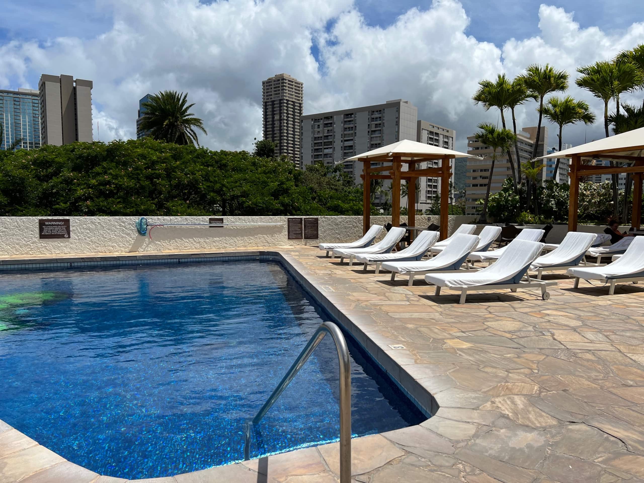 Aloha Gem Studio, 2 bed w/ kitchen, Highspeed WiFi - Photo 10
