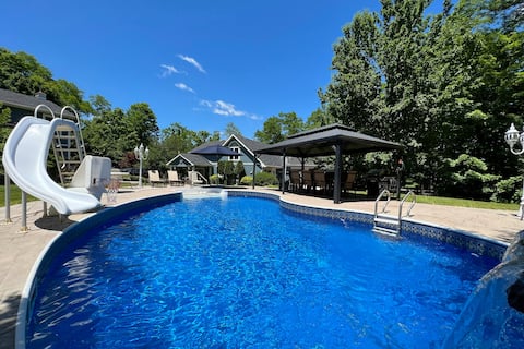 Catskills Retreat-Pool, Hottub, Bar, Shuffleboard