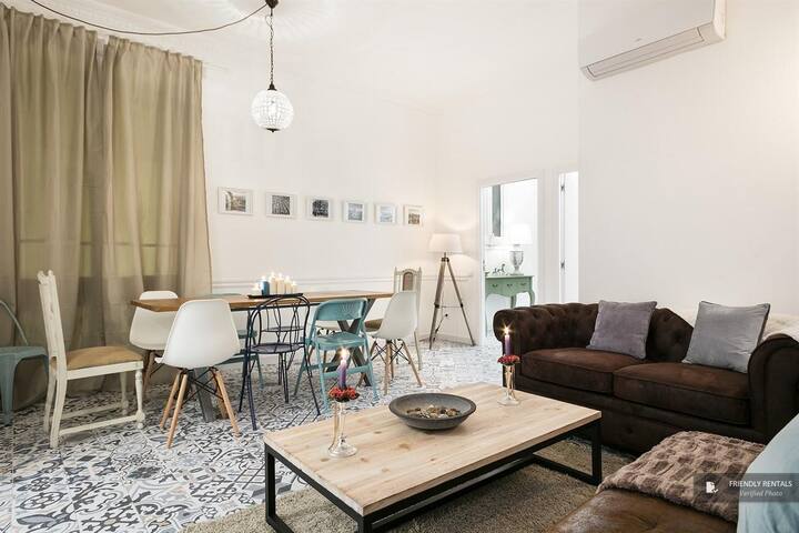 Auténtico Apartamento Cerca de Plaza Catalunya gallery image 2