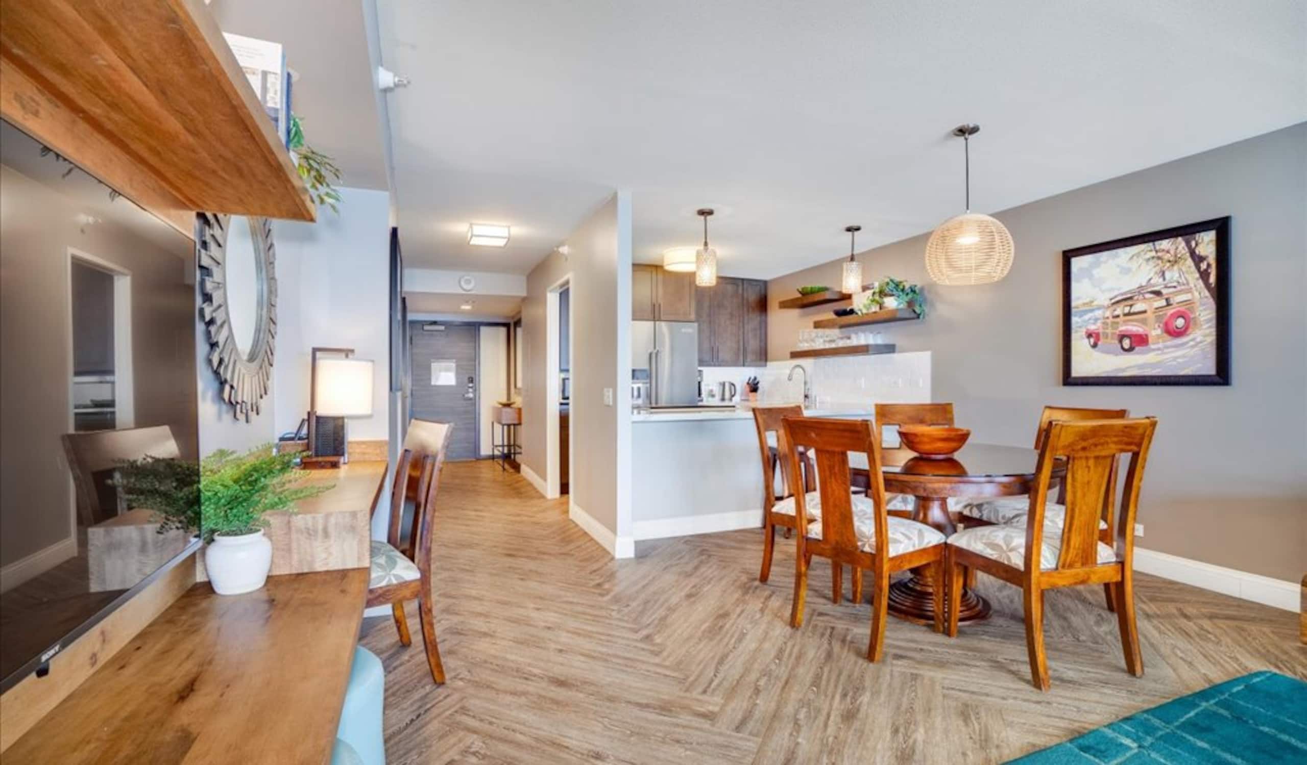 Condo in Honolulu · ★4.87 · 2 bedrooms · 3 beds · 2 private baths - Image 11