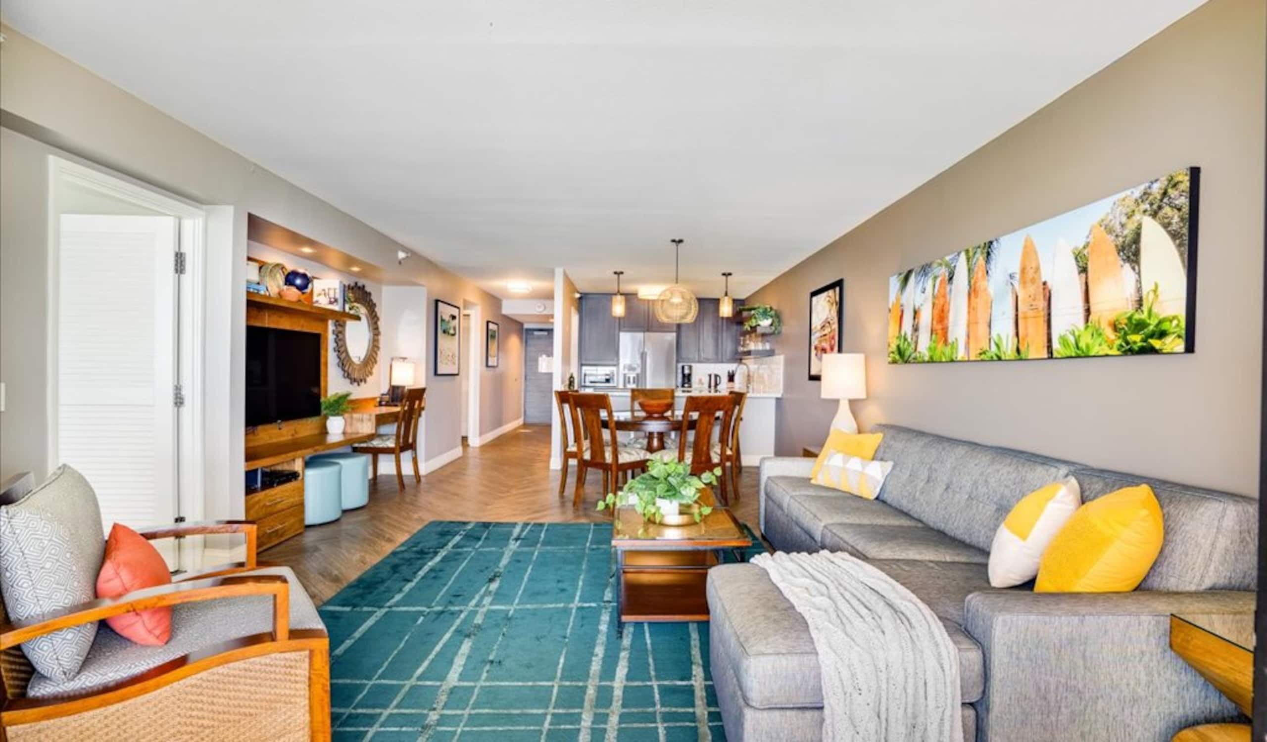 Condo in Honolulu · ★4.87 · 2 bedrooms · 3 beds · 2 private baths - Image 3