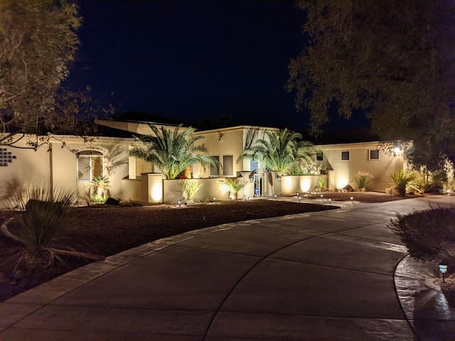 Vegas/Henderson Tropical Oasis