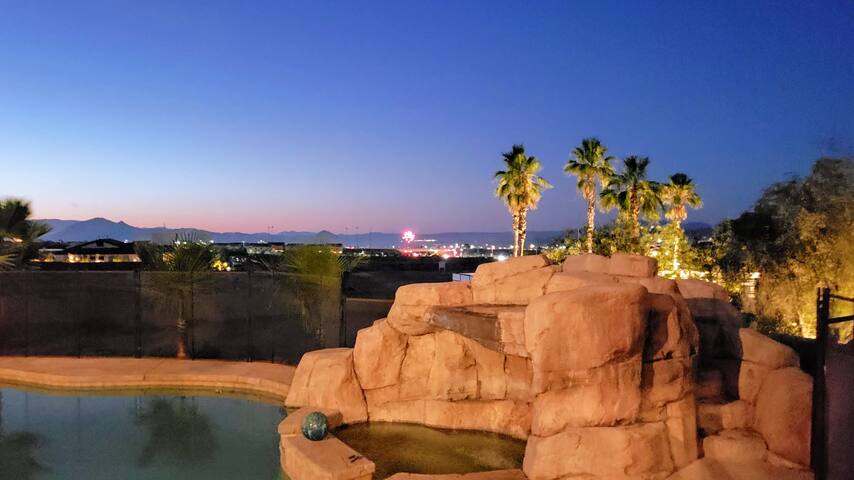 Vegas/Henderson Tropical Oasis gallery image 4