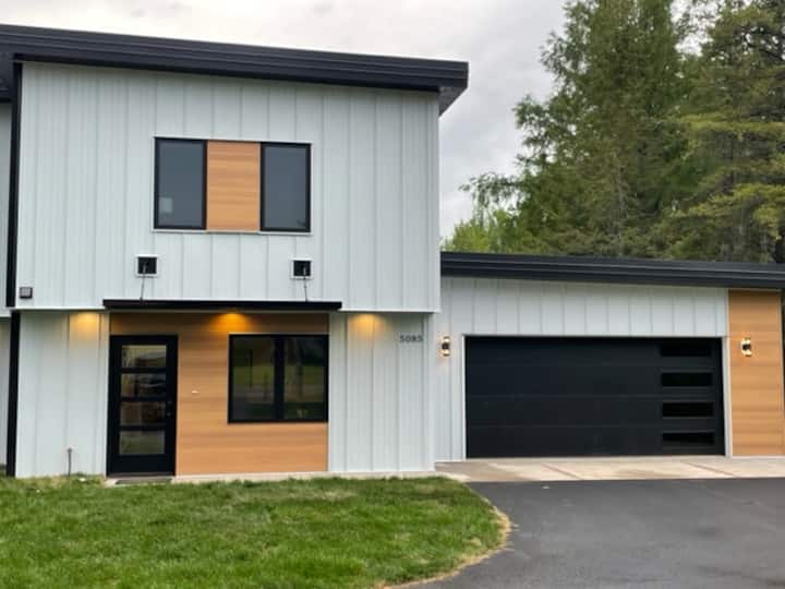 Hermantown Vacation Rentals & Homes Minnesota, United States Airbnb