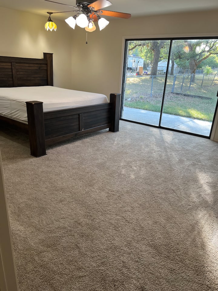 Top 11 Airbnb Vacation Rentals In and Near Bulverde, Texas Updated 2024 Trip101