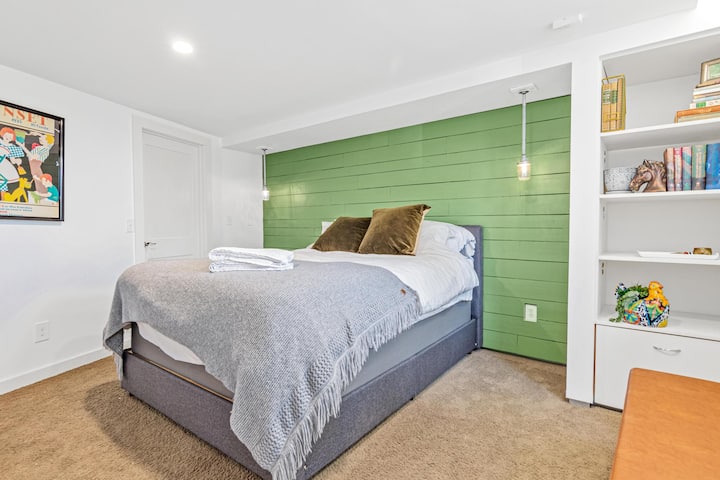 Спалня „Серен Куийн“