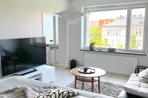 Popular Airbnb listing: Lovely apartment in the city center with nice few in Nalkala