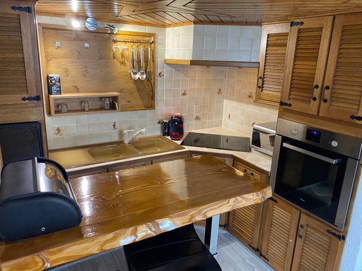 Mont Mussy Holiday Rentals & Homes DivonnelesBains, France Airbnb