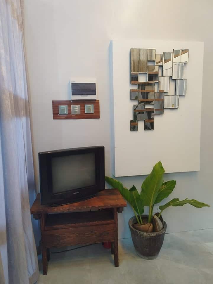 Balai Aa-10pax,h&c Shower,pool,bar&dining/netflix - General Santos City