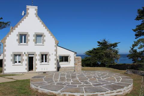 House – Le Conquet – Sea view – 3-min walk to the beach