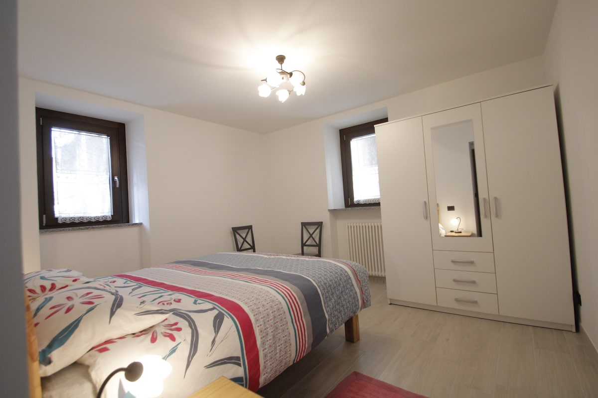 Comodo e ampio letto matrimoniale 170 x 200