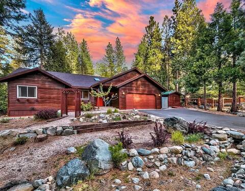 Beautiful Mountain Retreat in Graeagle!