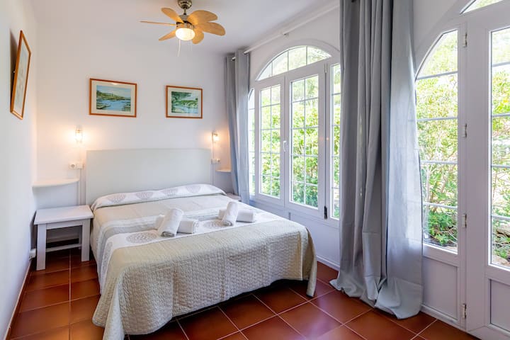 غرفة النوم 2