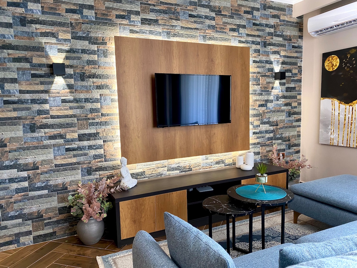 Listing 652815434078016889