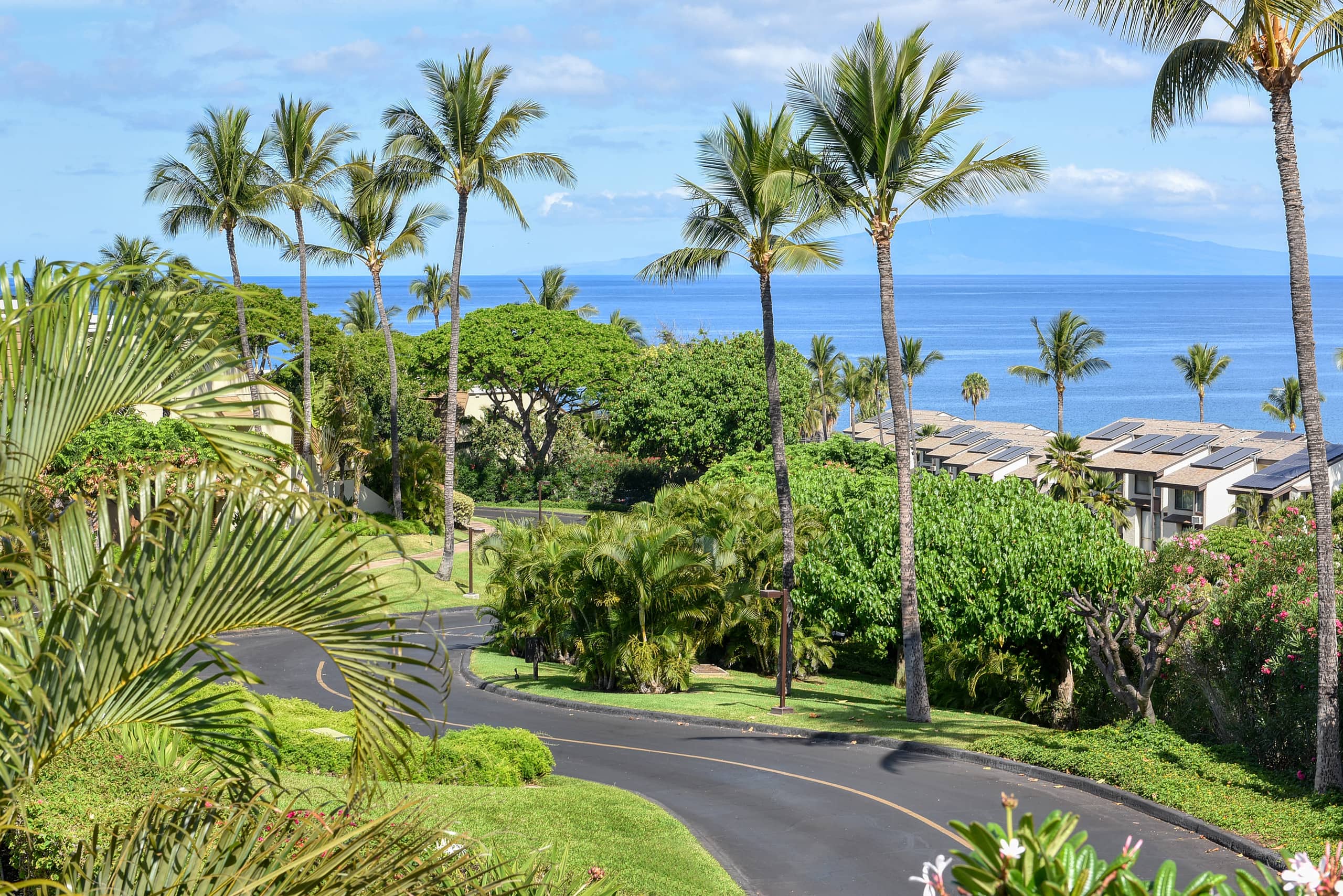Condo in Kihei · ★4.96 · 2 bedrooms · 3 beds · 2 baths - Image 8