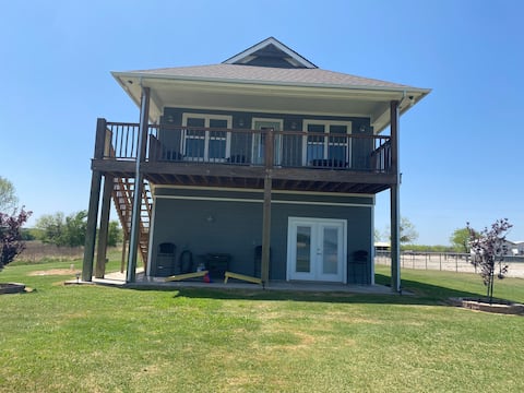 3 bedroom lake house on stilts with dock