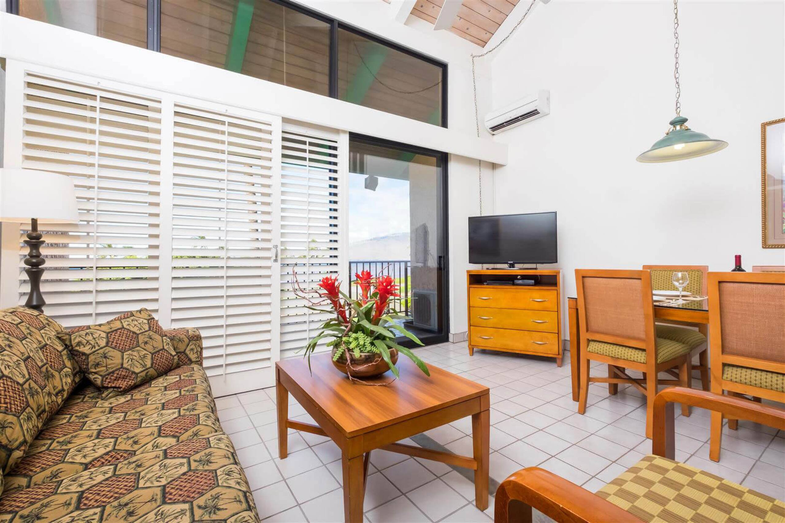 Condo in Kihei · ★5.0 · 2 bedrooms · 3 beds · 2 private baths - Image 5