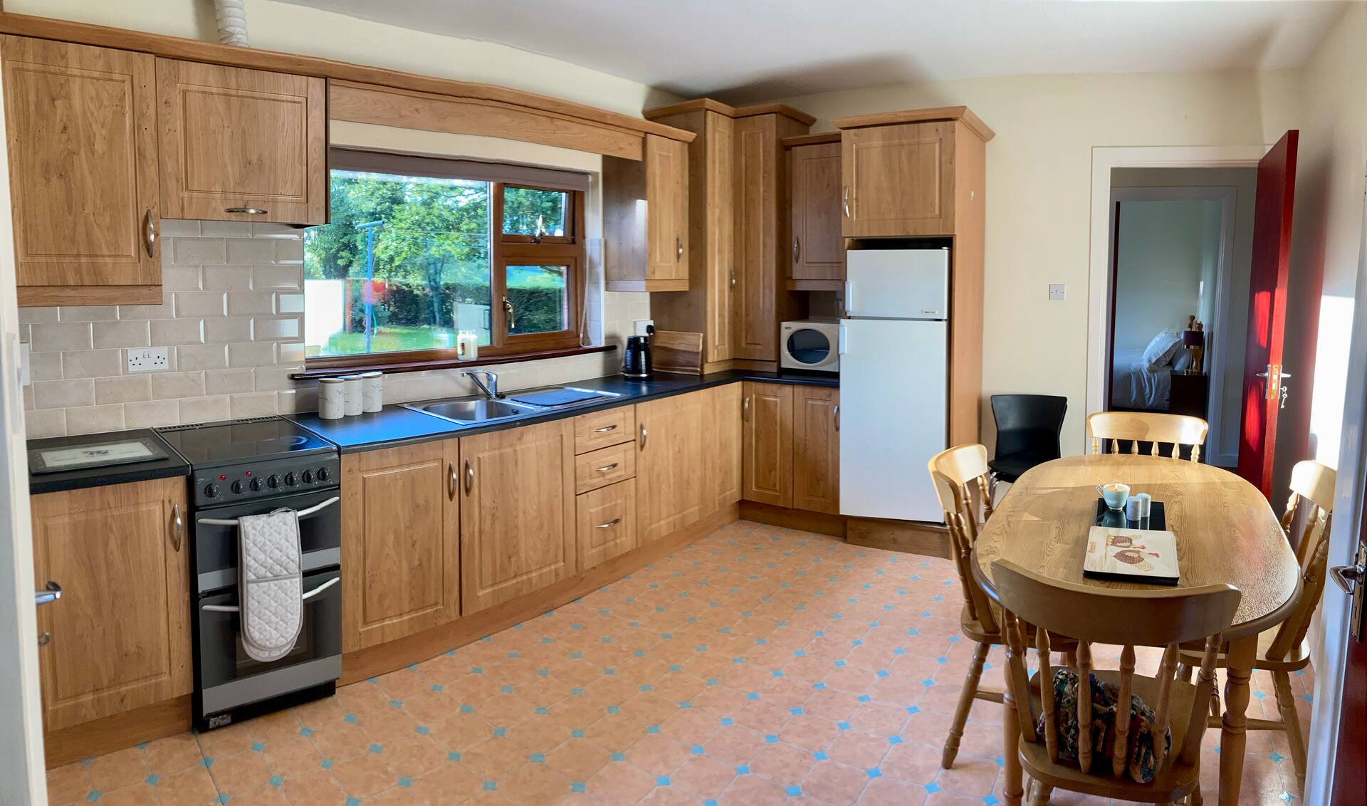 Lily's - 3 Bedroom Country Cottage with Large Garden — photo 2