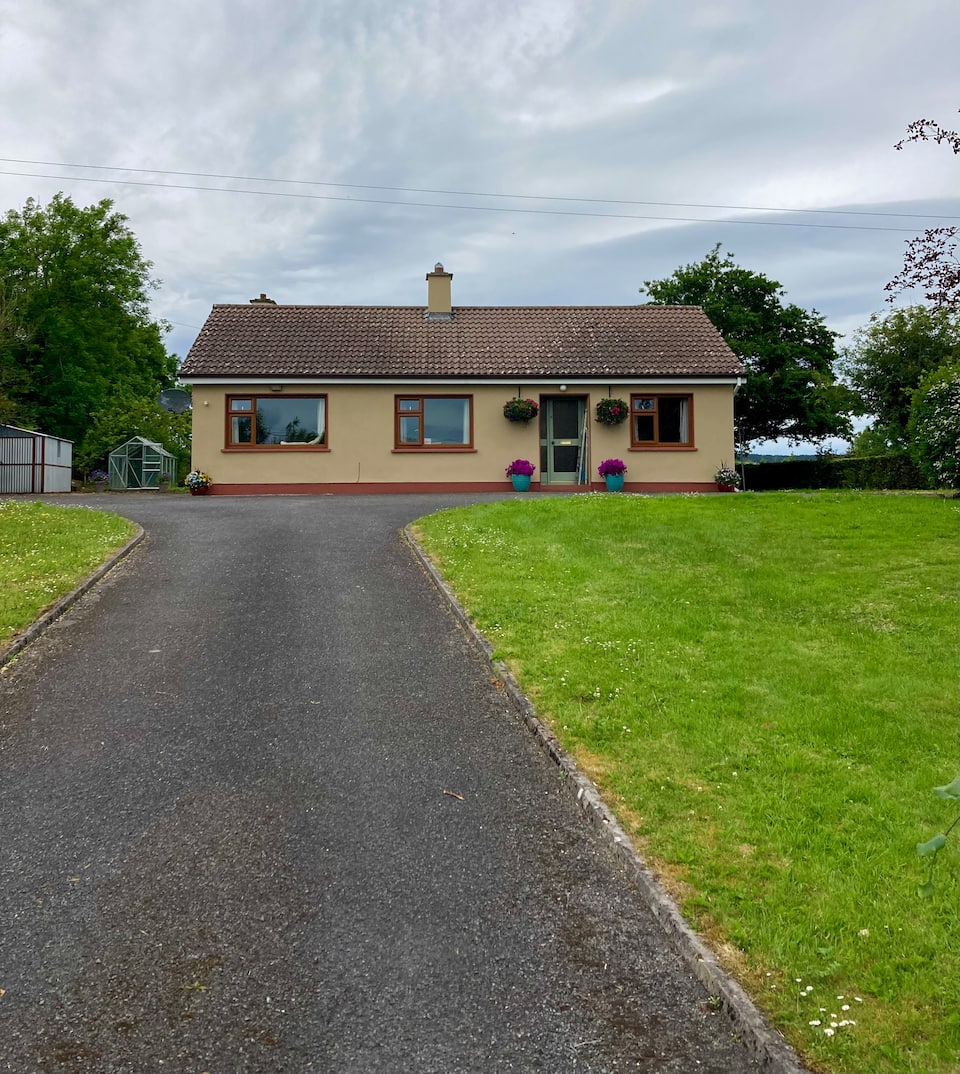 Lily's - 3 Bedroom Country Cottage with Large Garden — photo 1