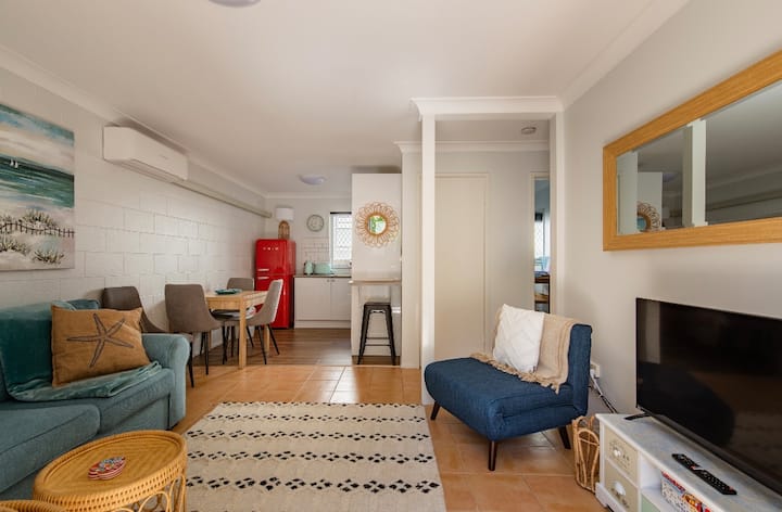 Amazingly Appointed 2 Bed Home - Gold Coast