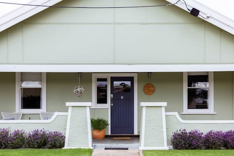 Aunty Olives Stansbury: Cosy Cottage. Near Beach