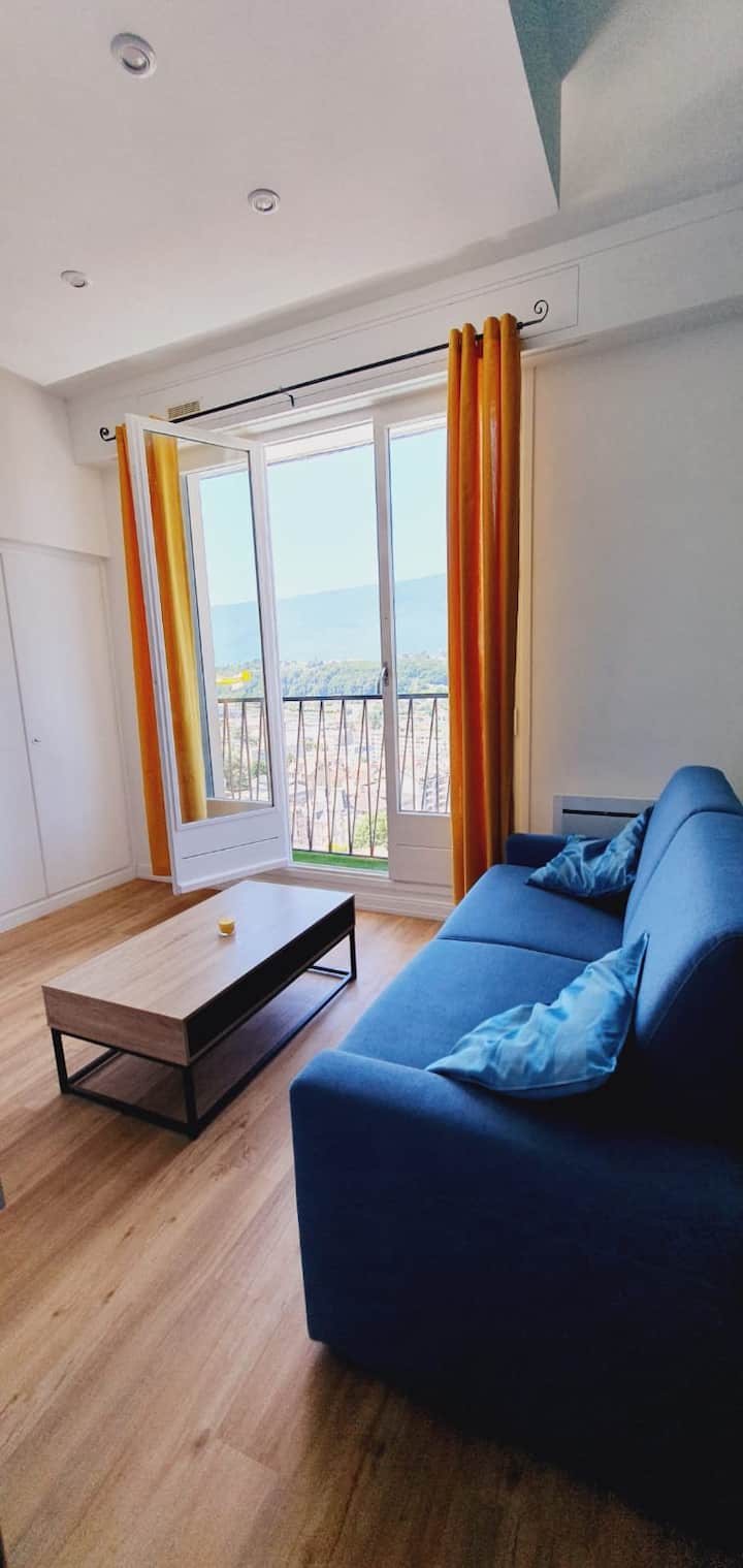 Studio 28m², Avec Parking Et Piscine, Centre-ville - Lac du Bourget