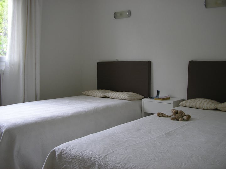 غرفة النوم 1