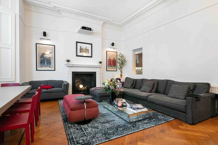 Exceptional 2BD Home Cinema Apartment – Kensington gallery image 3