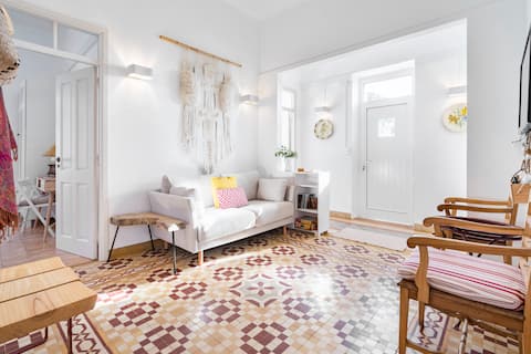 Top Airbnb: Cottage with pool in Faro's countryside in Santa Bárbara De Nexe