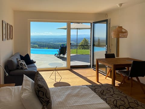 Apartment in the country house with pool and distant view 30 m²