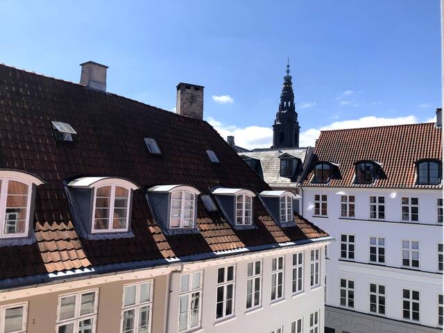 Cosy penthouse apartment in the heart of Cph <3 gallery image 2