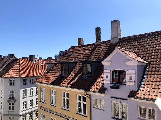 Cosy penthouse apartment in the heart of Cph <3 gallery image 3