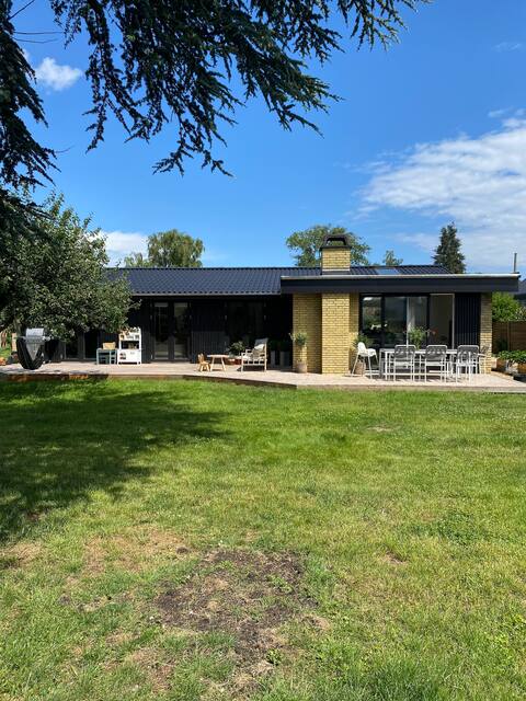 Cozy detached house with room for children