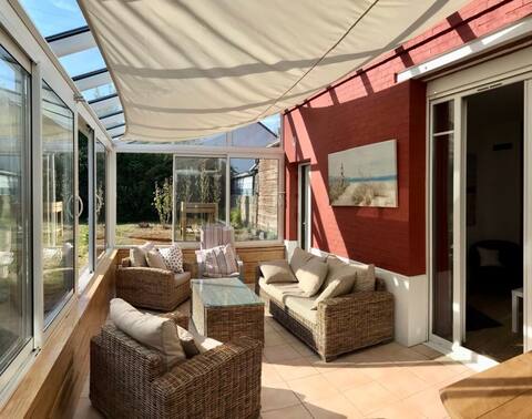 3* house with garden, sea view and terrace
