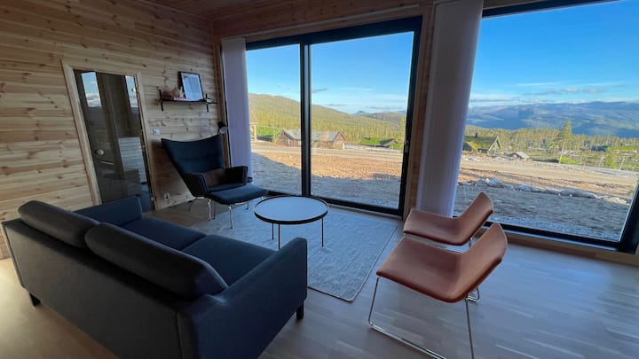 Great cabin! Ski in&out, sauna and panoramic views