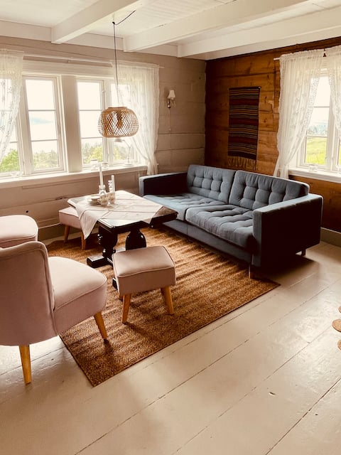 Guest house at Forland Farm