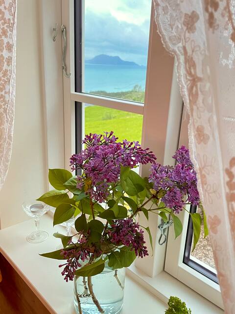 Top Airbnb: Guest house at Forland Farm in Stord