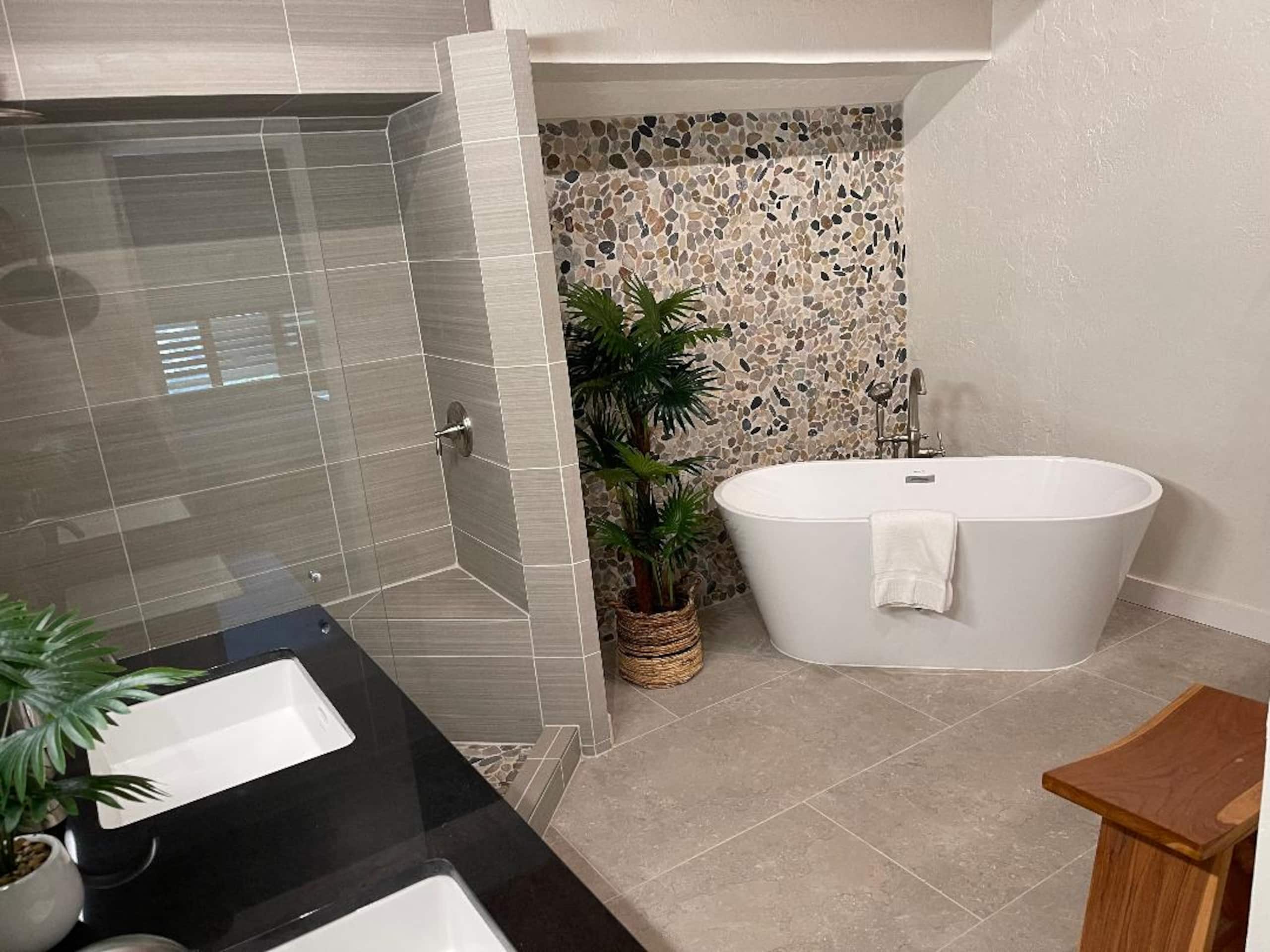 Condo in Koloa · ★5.0 · 3 bedrooms · 4 beds · 3 baths - Image 13