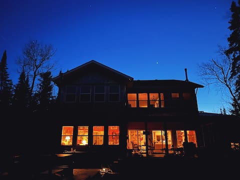 Victoria Beach cottage