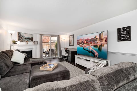 Top Airbnb: Amazing Private Suite in the Lower Level in Burlington
