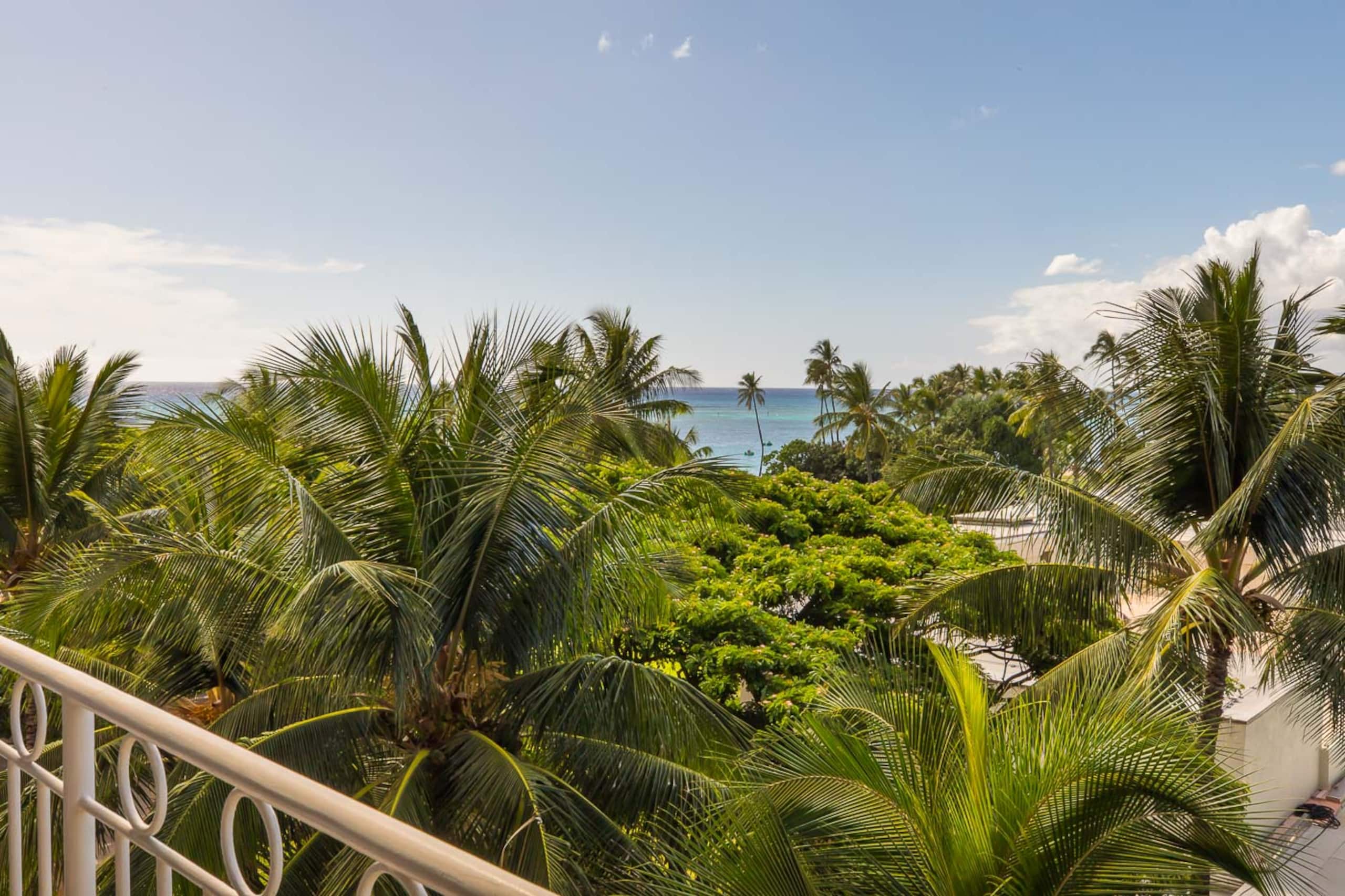 Waikiki Unit 518 ocean view 2B/2B*Summer Special!* - Image 12