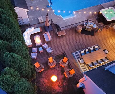 Beach Getaway w/ Heated Pool & Hot tub