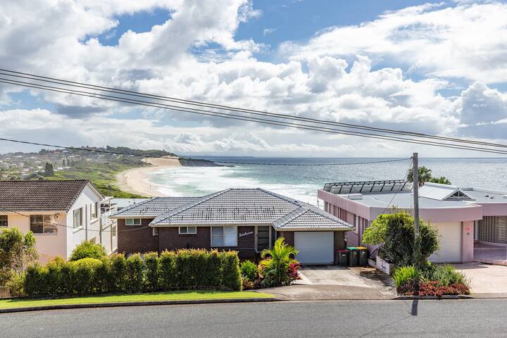 SALTY SEA Beach House gallery image 3