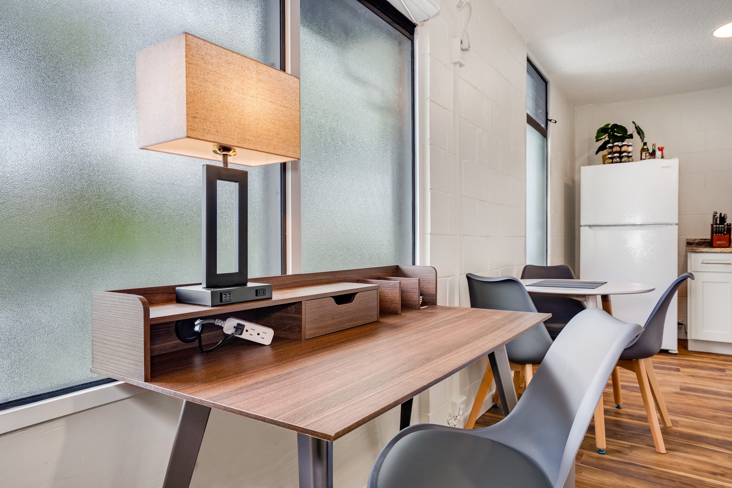 Condo in Honolulu · ★4.61 · 1 bedroom · 2 beds · 1 private bath - Image 14