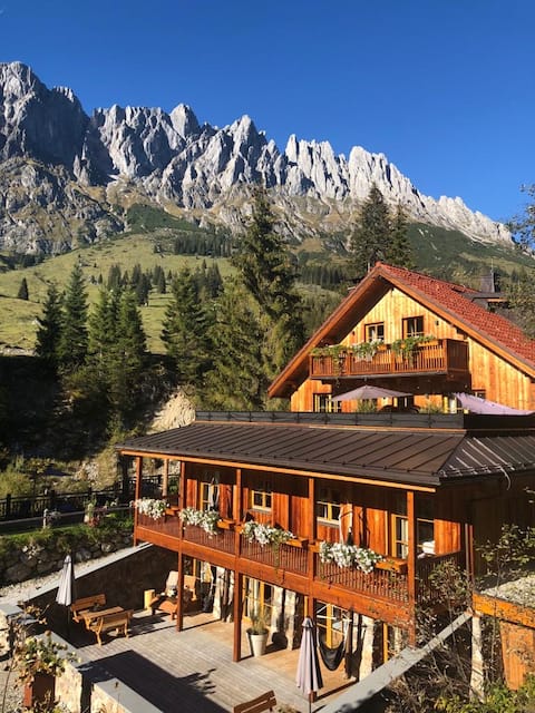 Top Airbnb: Luxery appartment 4 persons #6 with Summer Card in Mühlbach Am Hochkönig