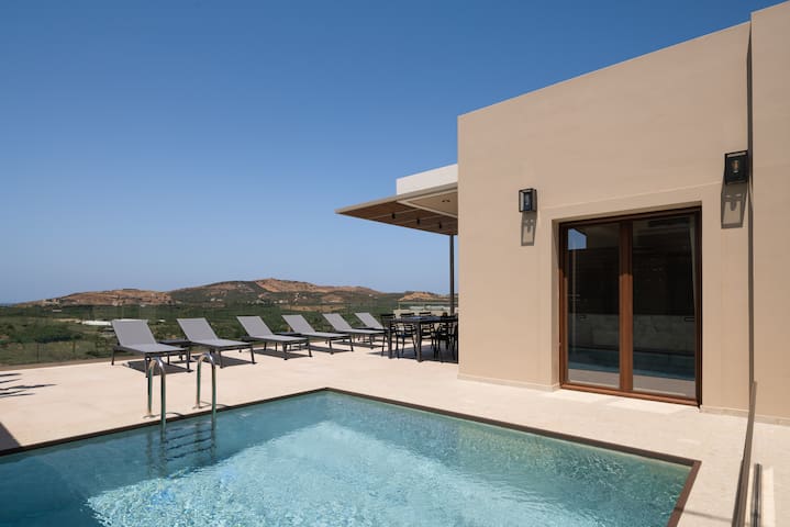 Anema Villa, a picture-perfect summer escape