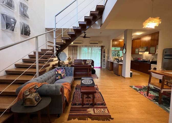 Luxury 3BHK Villa with Jacuzzi & pool in Assagao